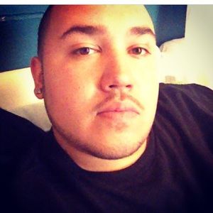 Meet your Posher, Esteban